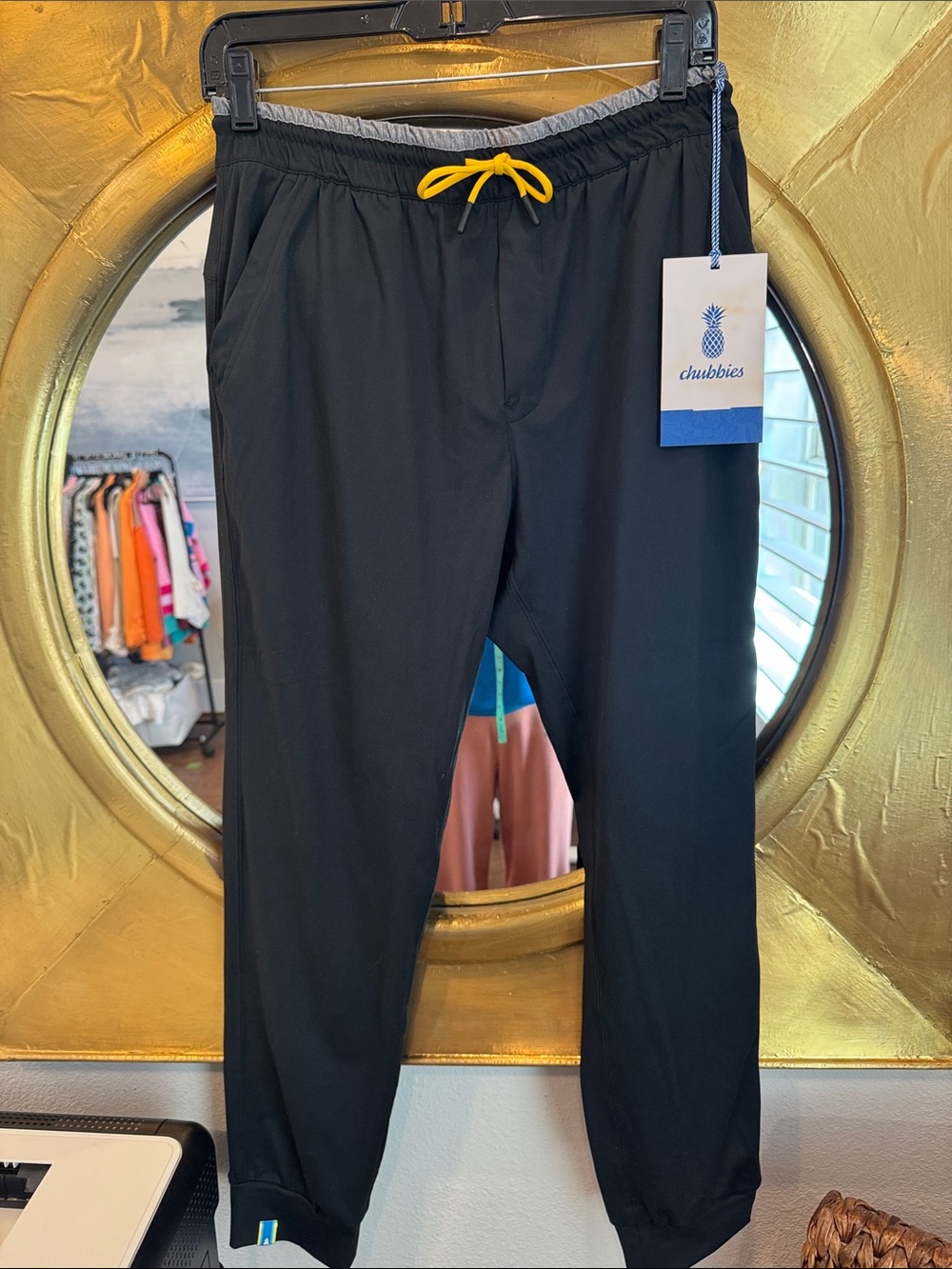 NWT Chubbies Obsidians Movement Jogger Pants Medium New